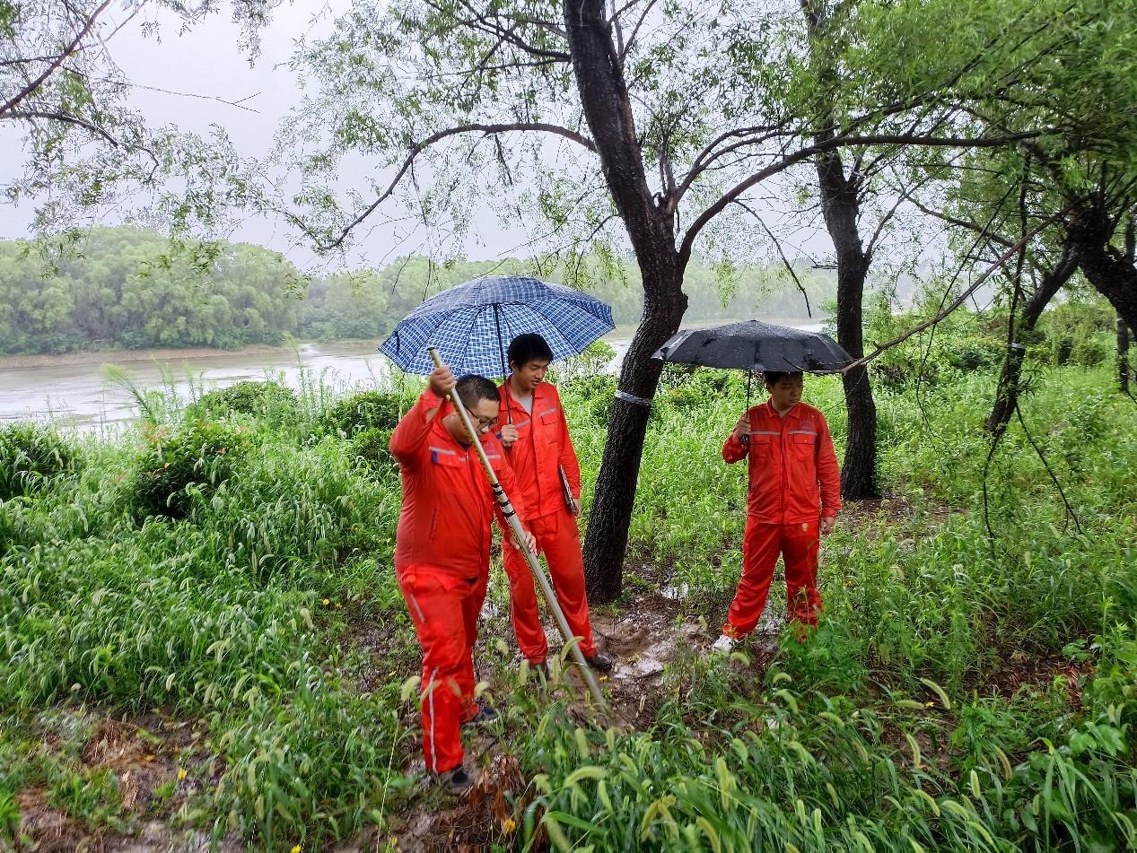 鎮(zhèn)江臺(tái)風(fēng)最新消息,鎮(zhèn)江臺(tái)風(fēng)最新消息，全方位應(yīng)對(duì)，保障安全