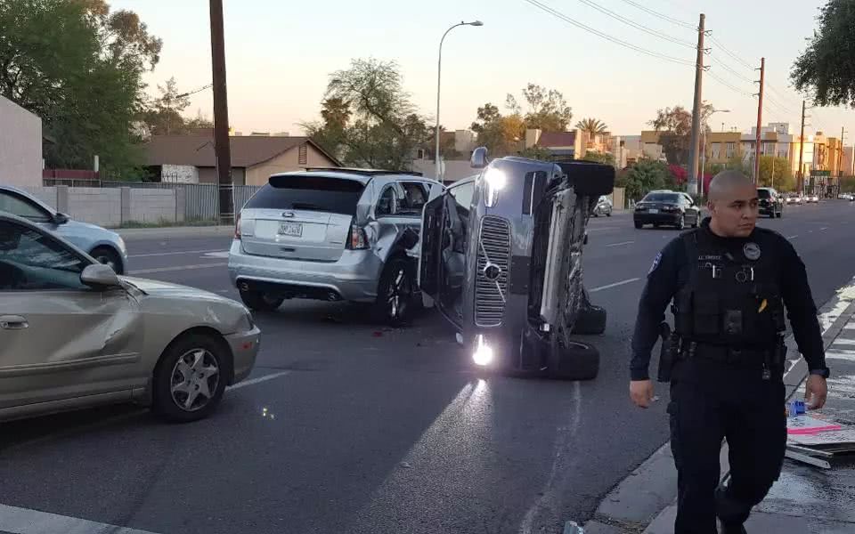 天府新區(qū)車禍致死最新,天府新區(qū)車禍致死事件最新報(bào)道