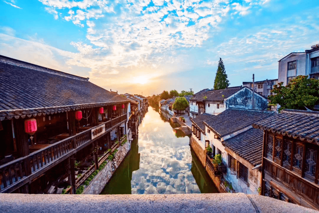 平遙最新消息,平遙最新消息，古城煥發(fā)新活力，文化與旅游齊頭并進(jìn)